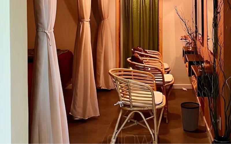 Glow spa
