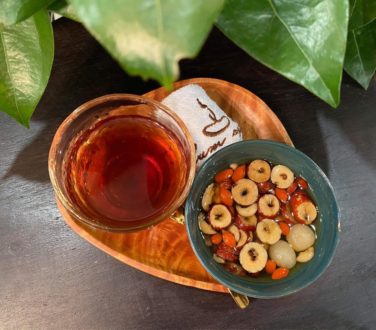 hình ảnh nhà hum 