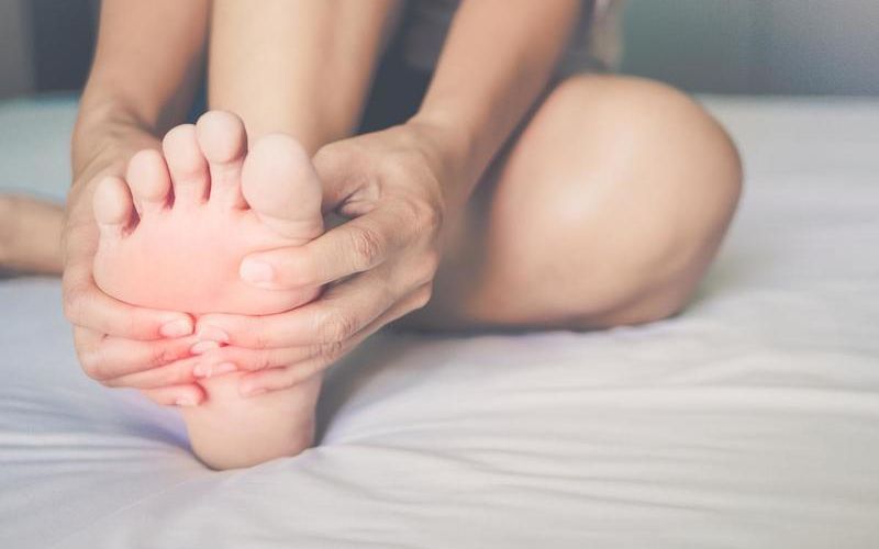 Bị chèn ép dây thần kinh